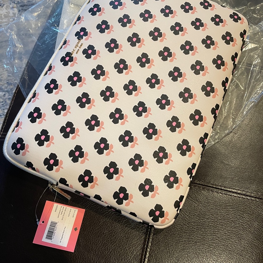 Kate Spade Universal Laptop Sleeve